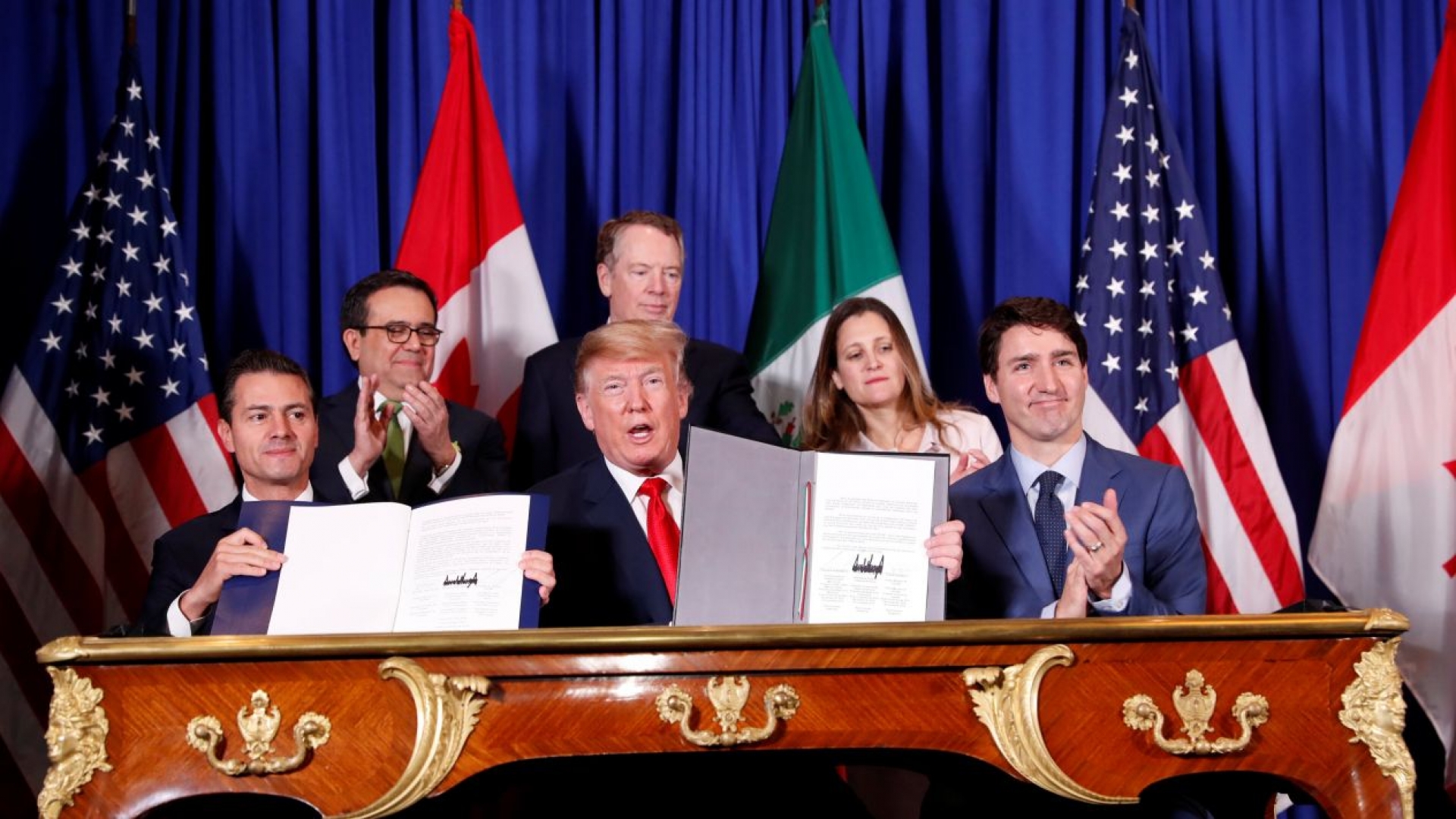 Inicia nueva era comercial: México, EU y Canadá firman el T-MEC