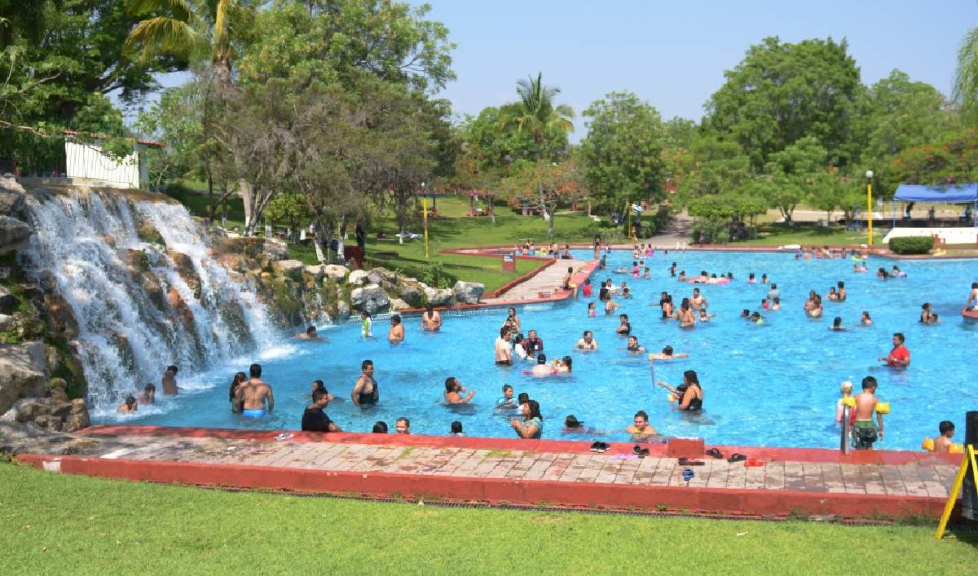 Prevén baja afluencia en balnearios por regreso a clases