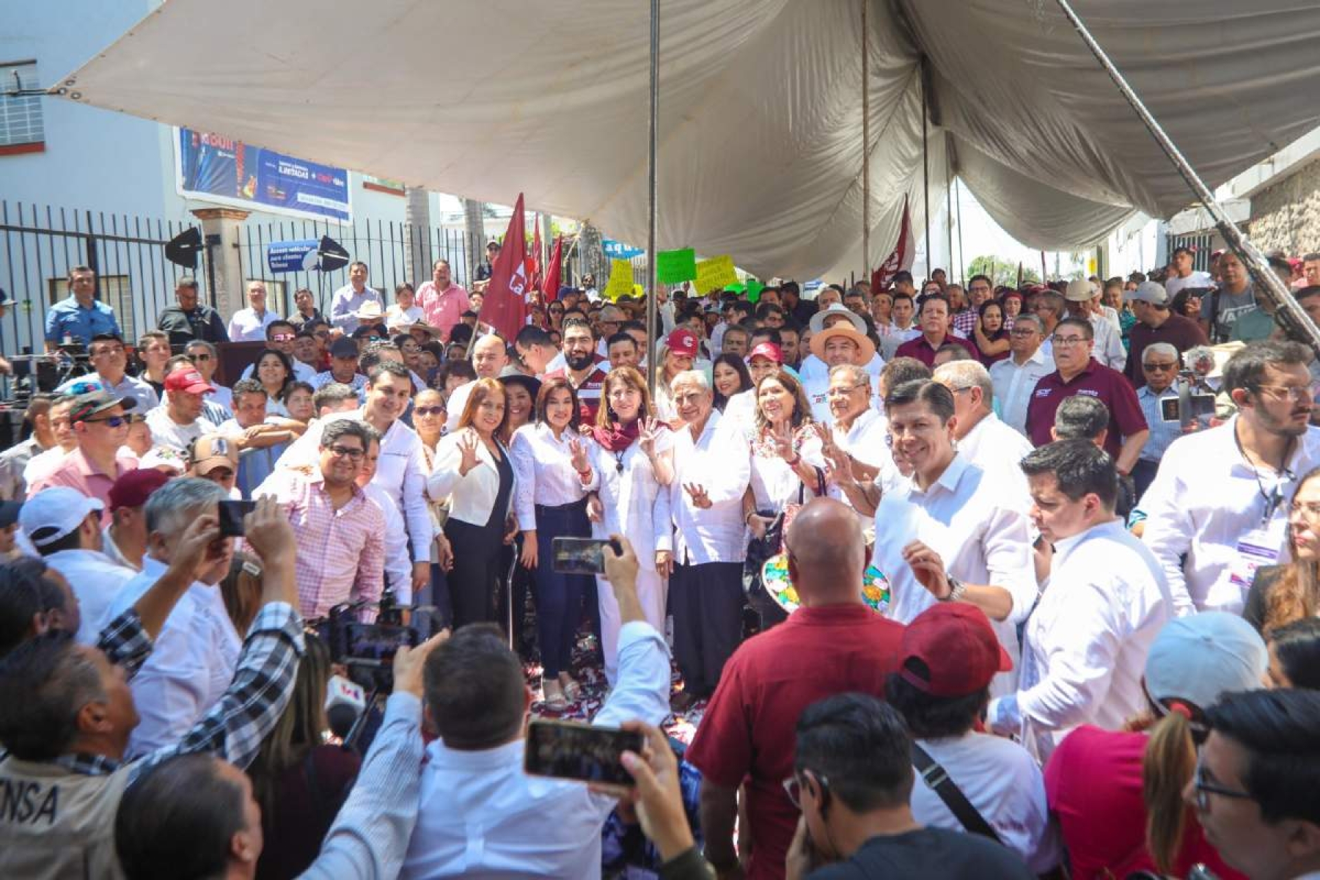 Convoca Margarita González Saravia a luchar por la transformación de Morelos