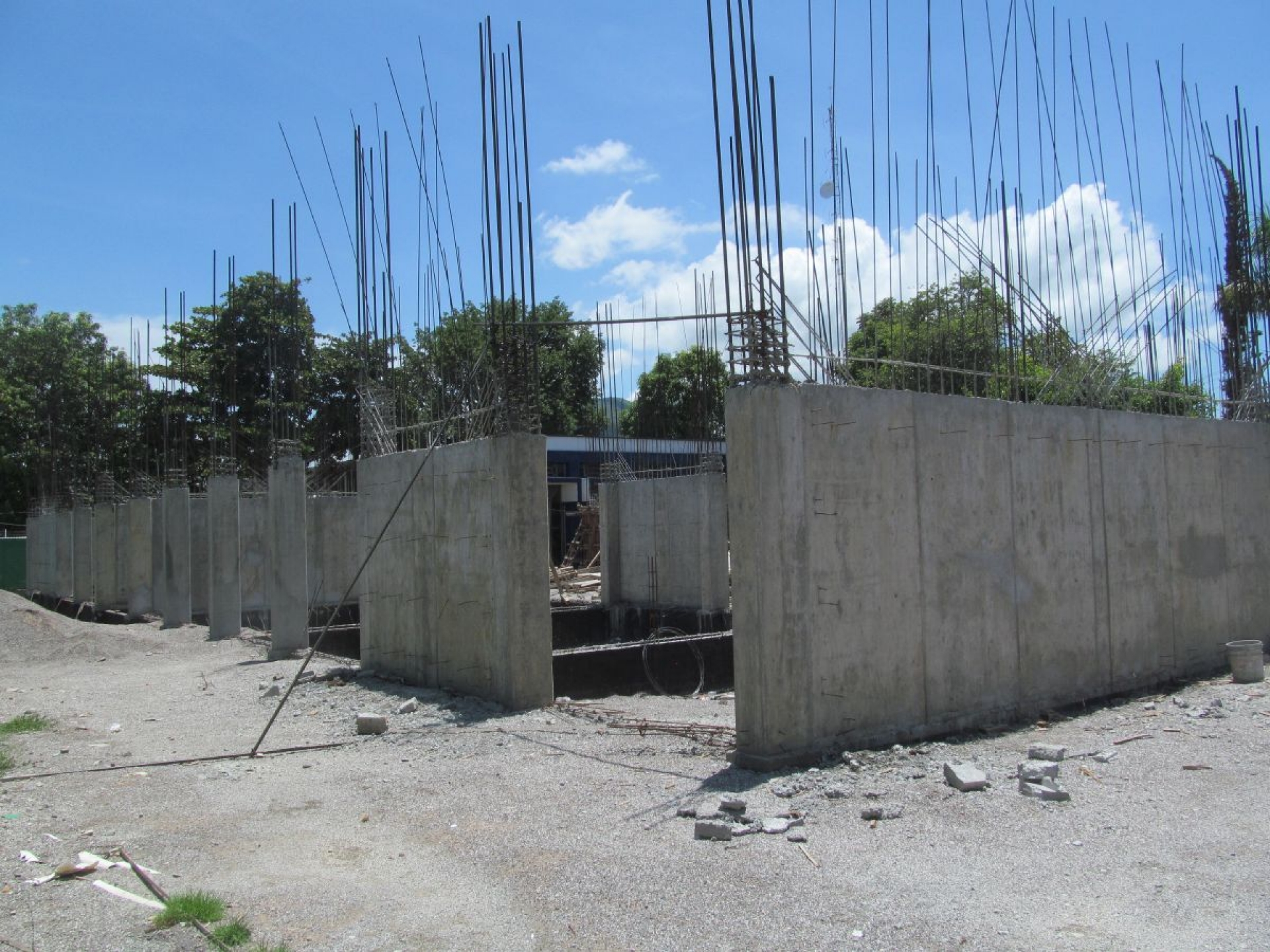 Reinician construcción de la Secundaria “Benito Juárez” de Jojutla