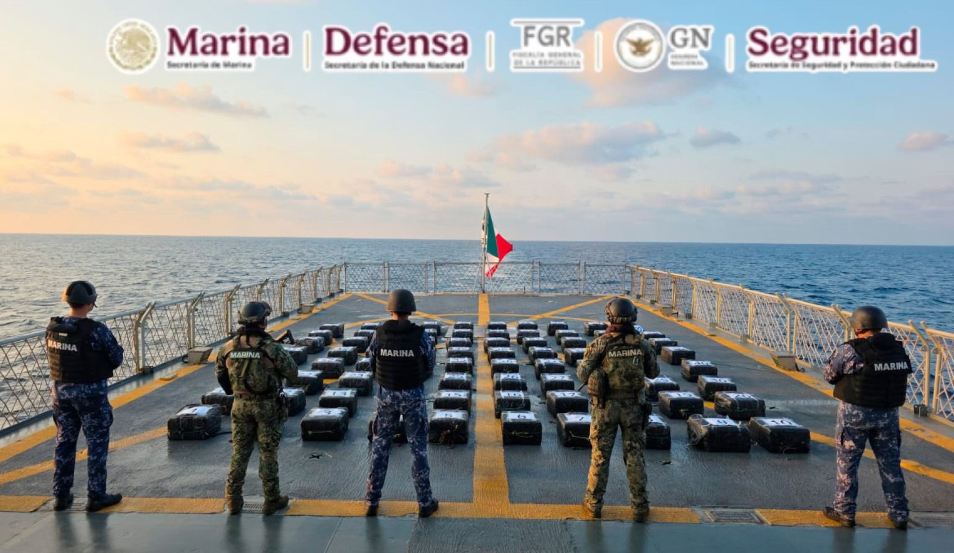 Marina asegura más de dos toneladas de cocaína en costas de Acapulco