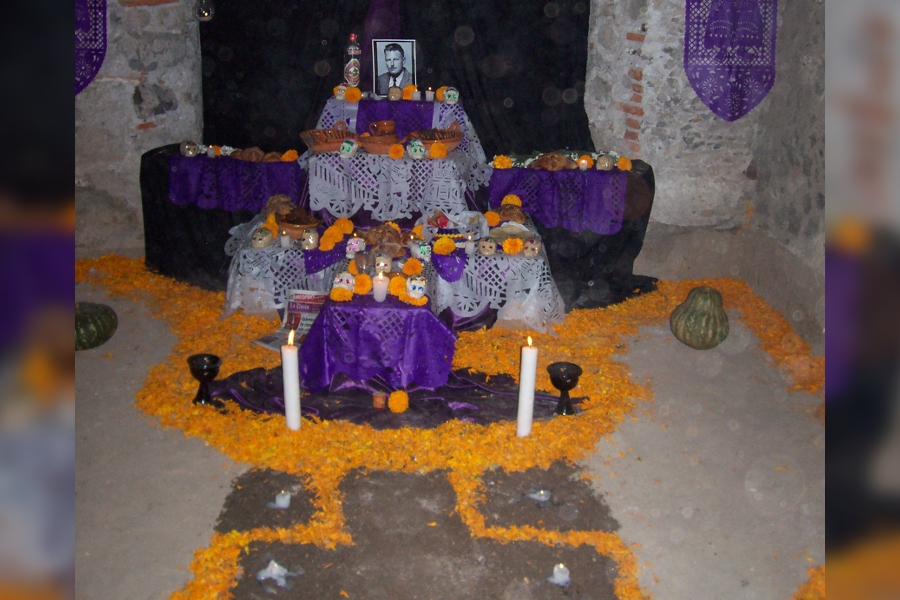 Calaverita | Bajo el osario