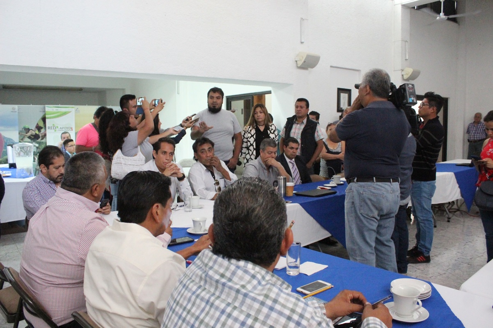 Surge disidencia en trabajos para reordenar comercio ambulante del Centro
