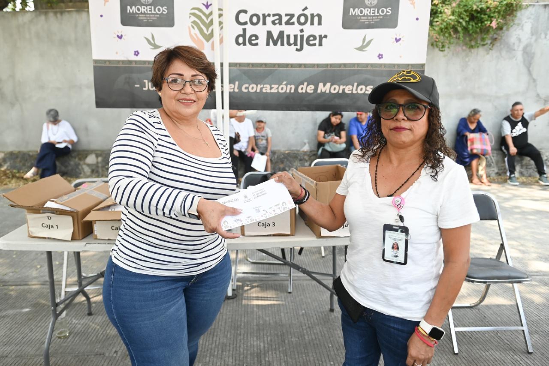 Convoca Secretaría de las Mujeres a recoger tarjetas del programa 'Corazón de Mujer' en municipios