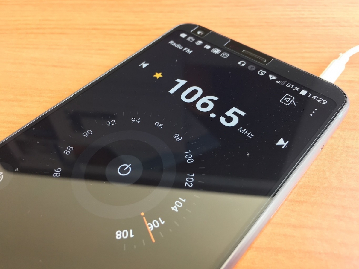 La mayoría de smartphones de gama alta tendrán problemas en México por no integrar radio FM de forma nativa