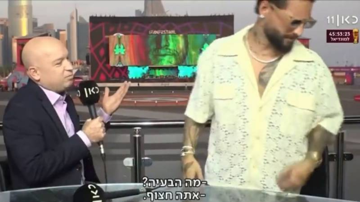 Maluma abandona entrevista en Qatar al cuestionarle su participación en el Mundial 2022