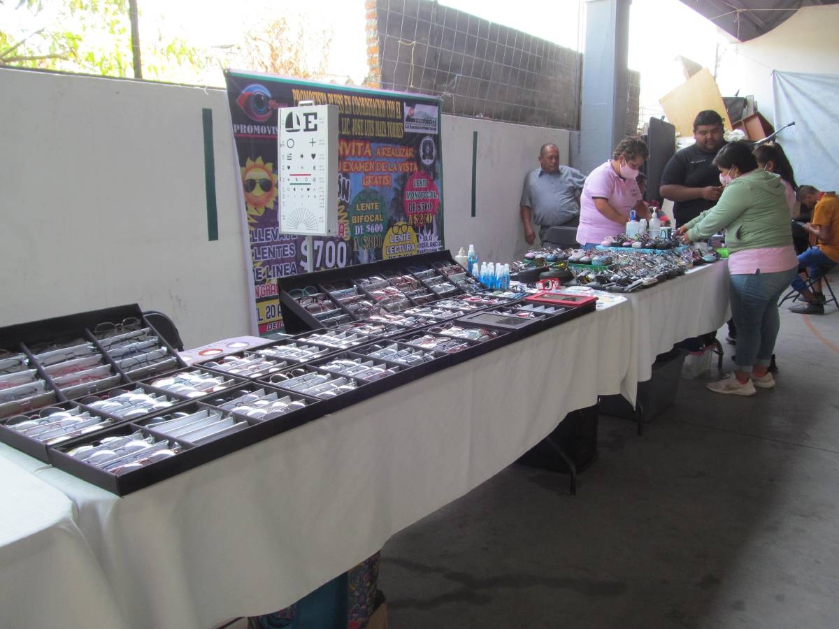 Colectivo realiza jornadas integrales para apoyar a la población