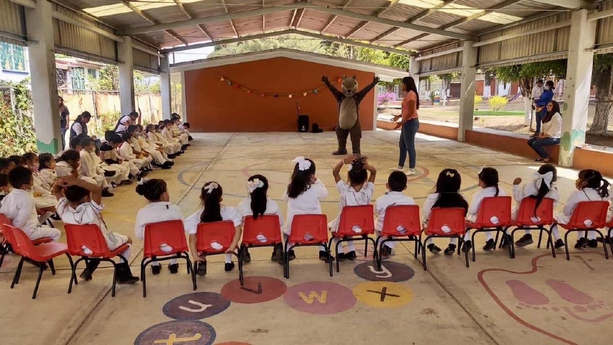 Llevan acciones preventivas de abuso infantil a planteles de Yecapixtla