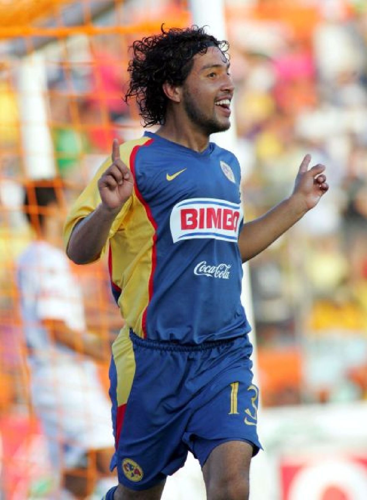 Copa llena de figuras