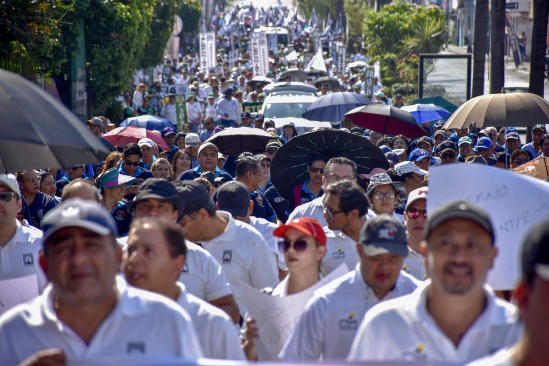 Necesario, incremento salarial a funcionarios federales: Fedessp