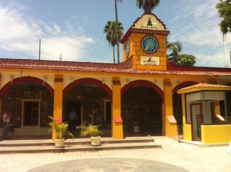 Demandan pobladores de Mazatepec la intervención de fuerzas federales en el municipio