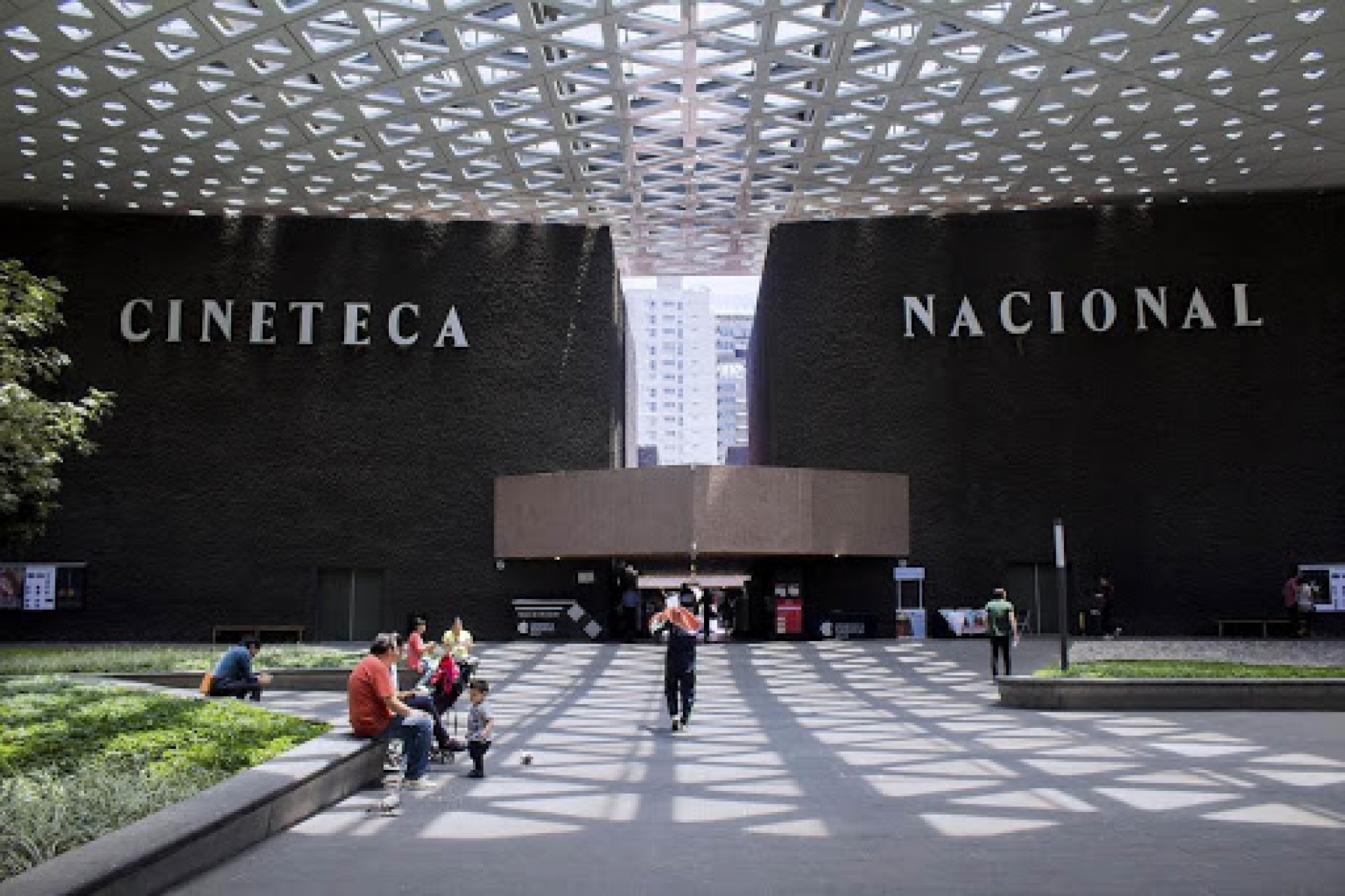 Cineteca Nacional reanuda funciones con reestricciones