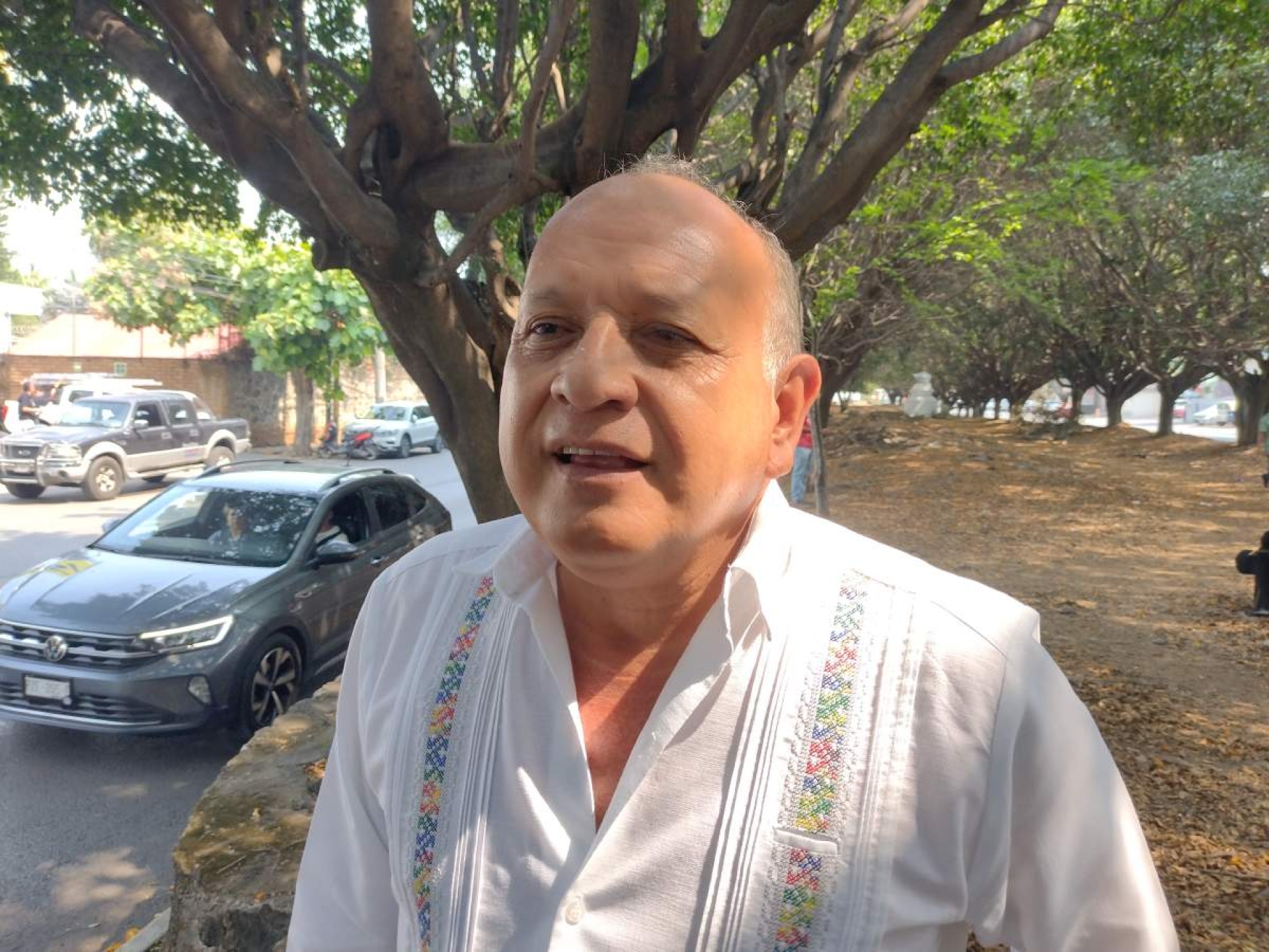 Pagarán bono de riesgo volcánico a 800 maestros