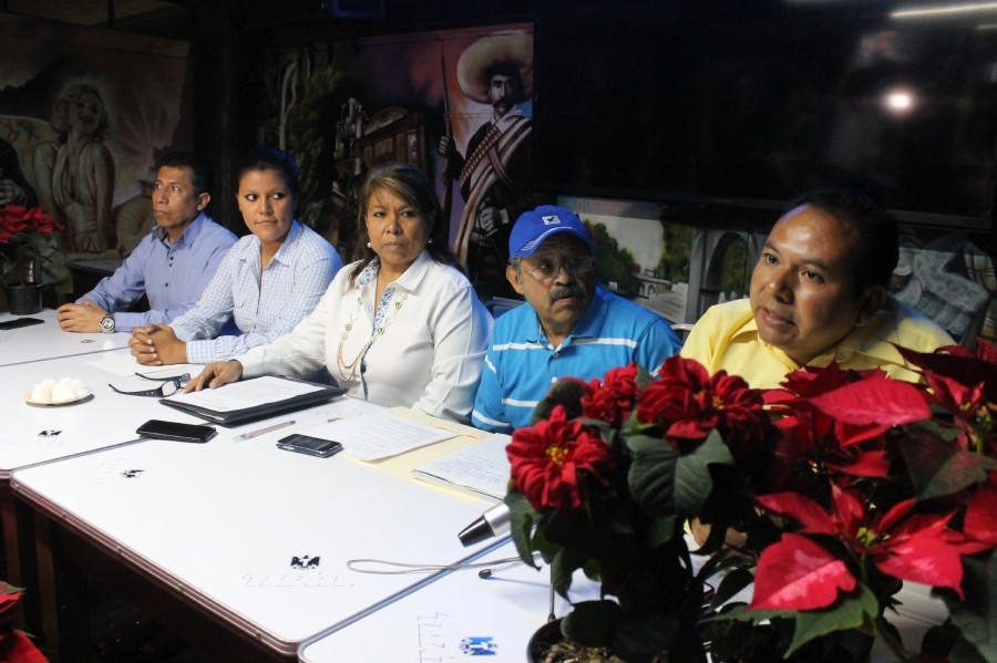 Reestructura en gobierno, ahorro de 10.2 mdp