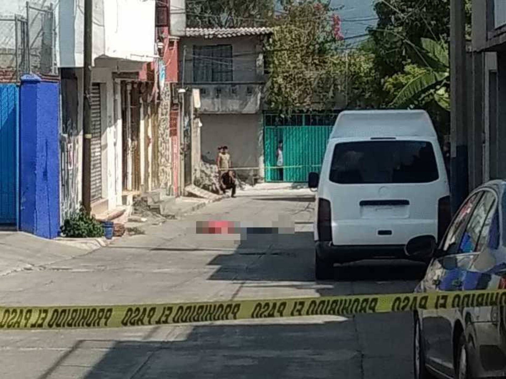 Asesinan a balazos a un hombre en Tejalpa; hieren a otro