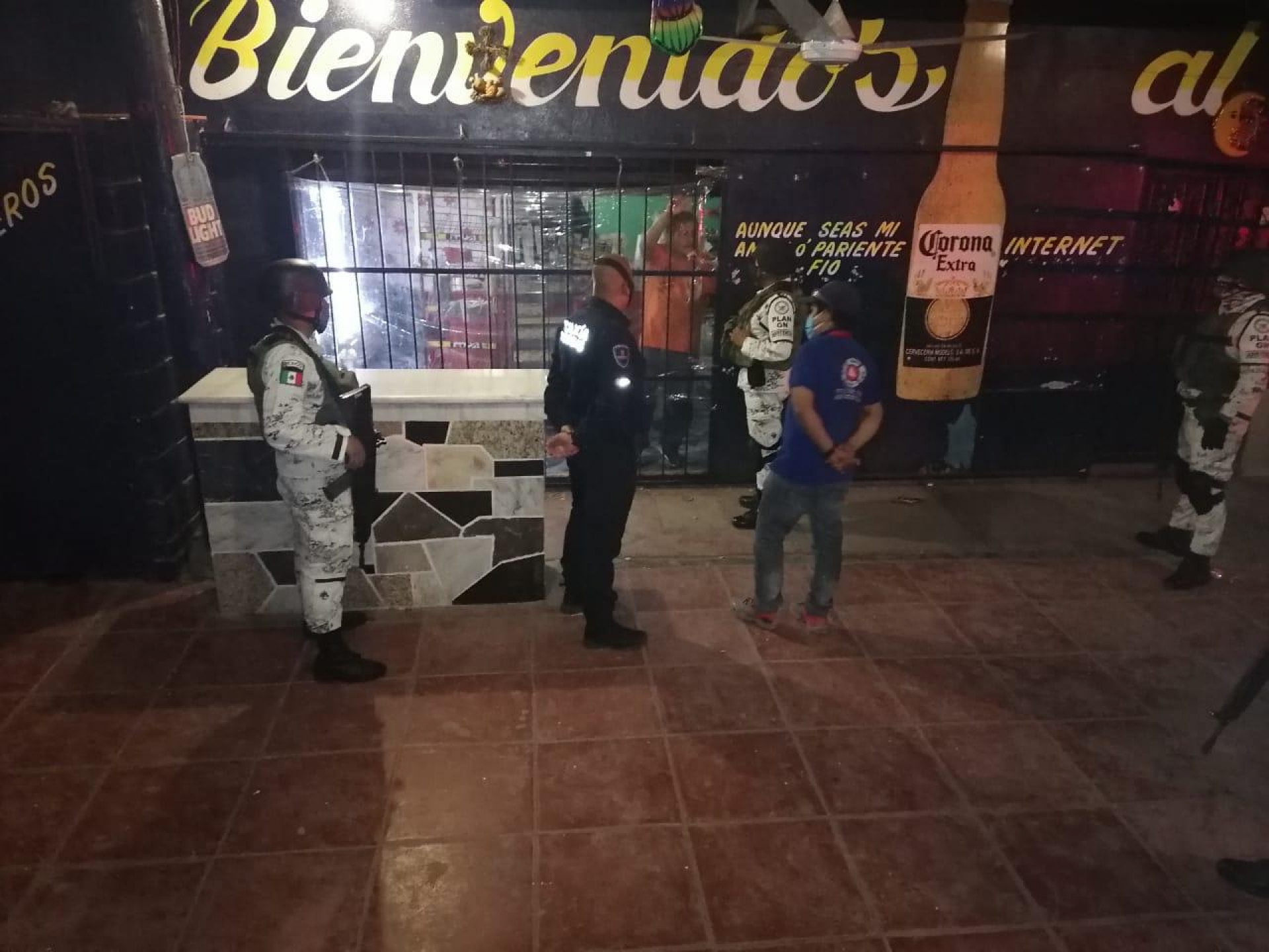 Exhortan a comerciantes de Xoxocotla acaten disposiciones ante contingencia sanitaria