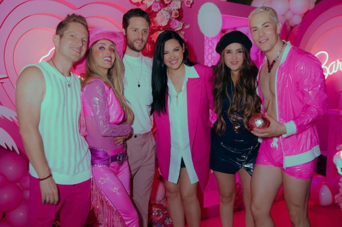 Fiesta de película: Christian Chávez celebra al estilo 'Barbie'