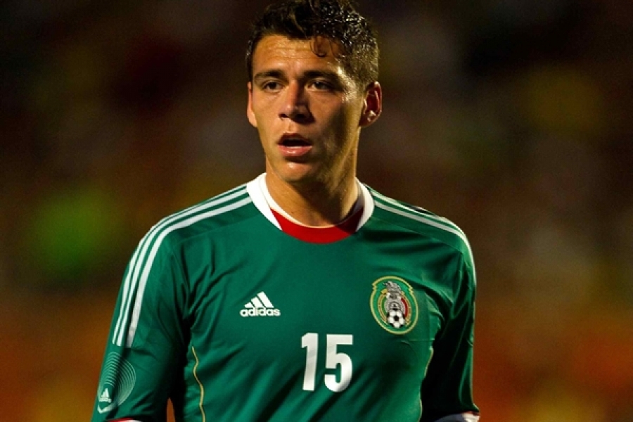 El mexicano Héctor Moreno firma con el AS Roma