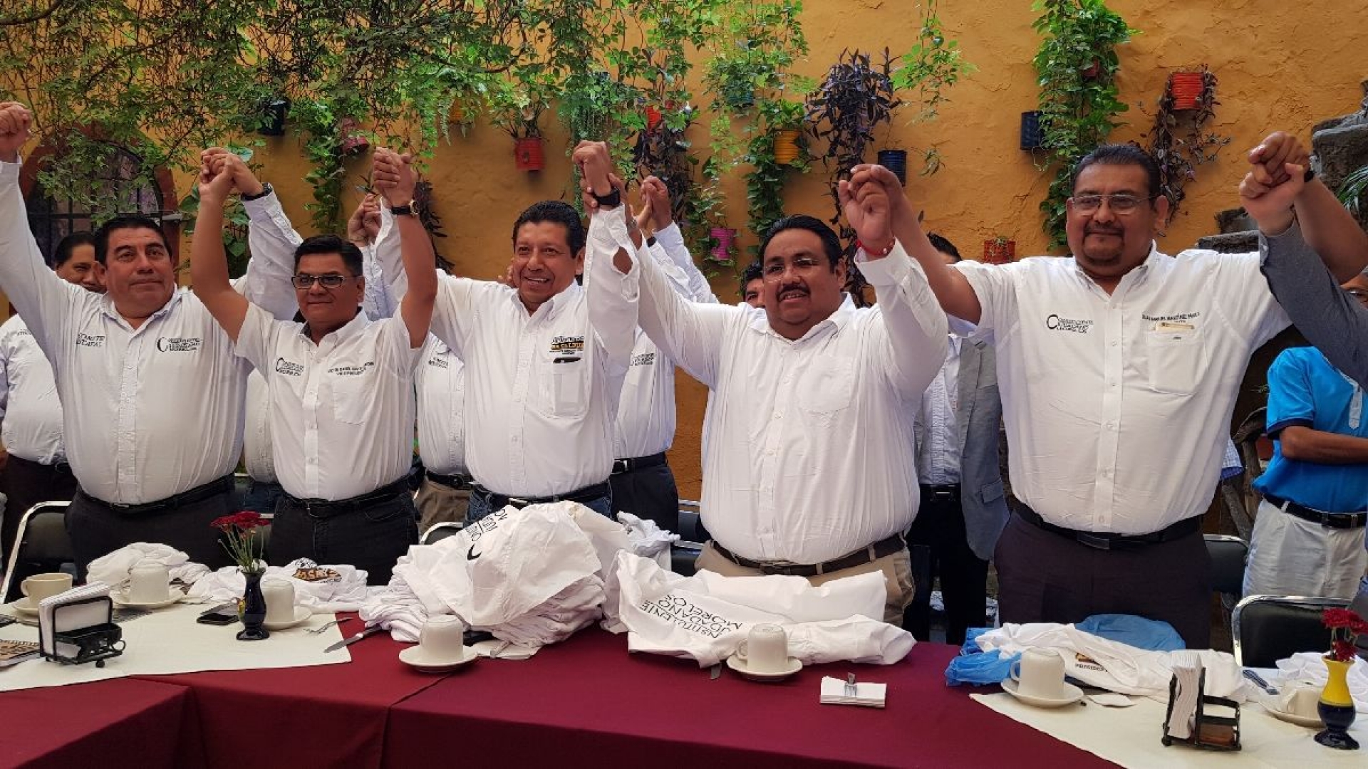 Líderes religiosos de Cuautla apoyan a Rodrigo Gayosso, Armando Basaldúa y Raúl Tadeo