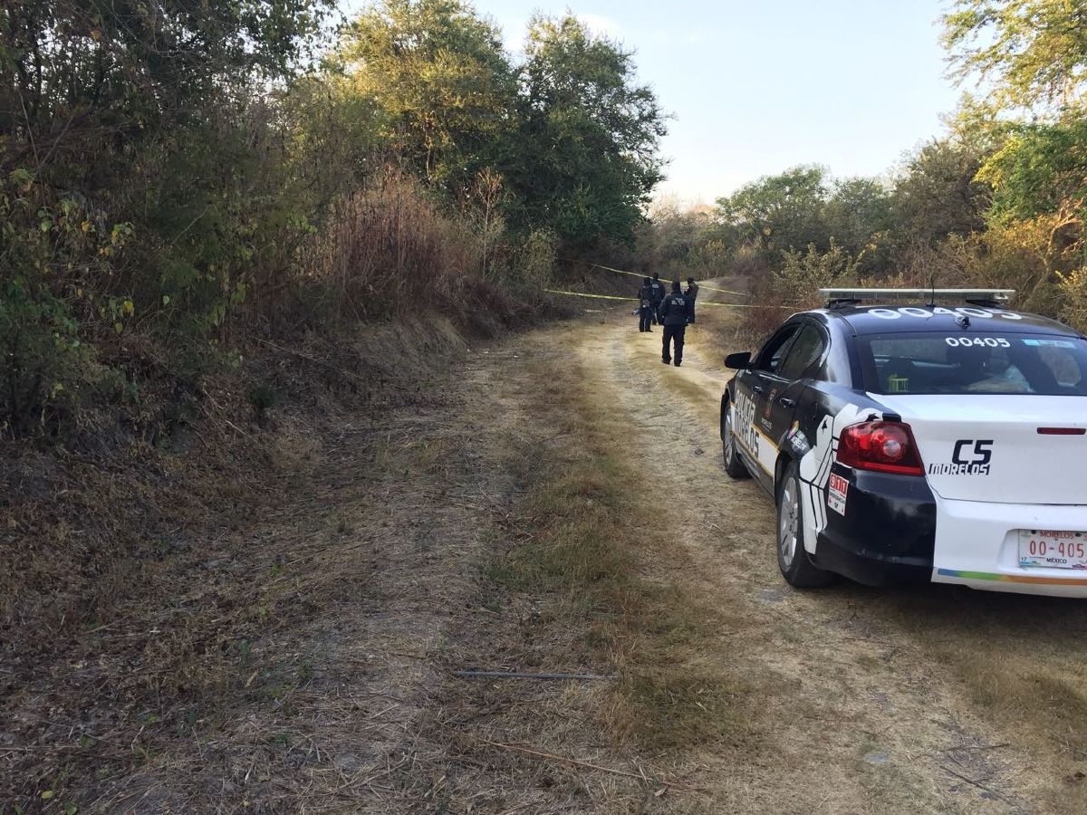Encuentran a un hombre sin vida en Cocoyotla