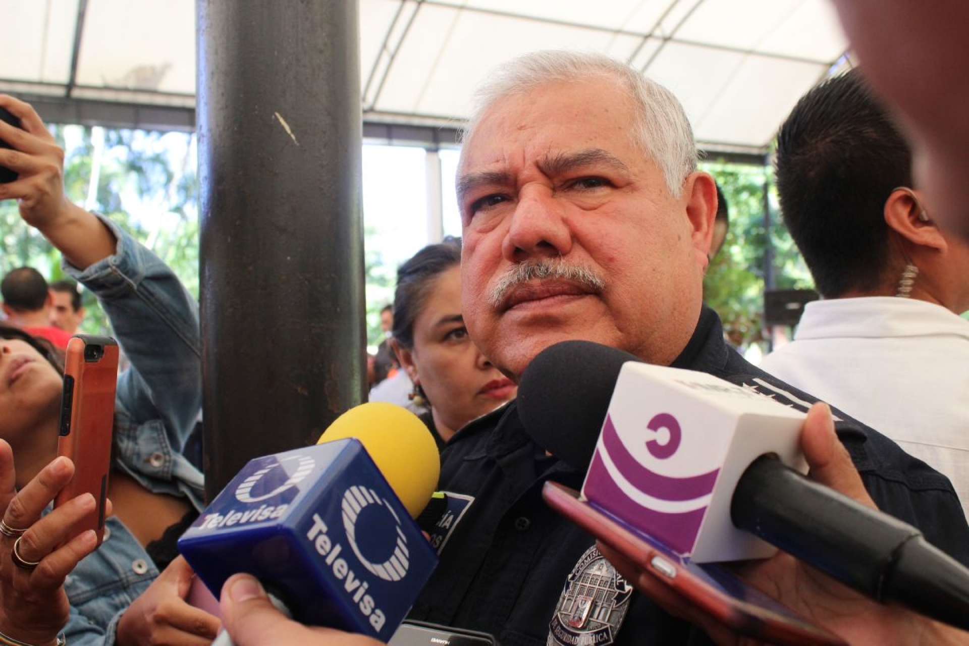 Indagan móvil de atentado contra policía
