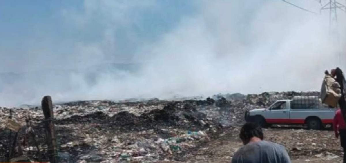 Incendio en basurero de Amacuzac afecta a alumnos de Cuauchichinola