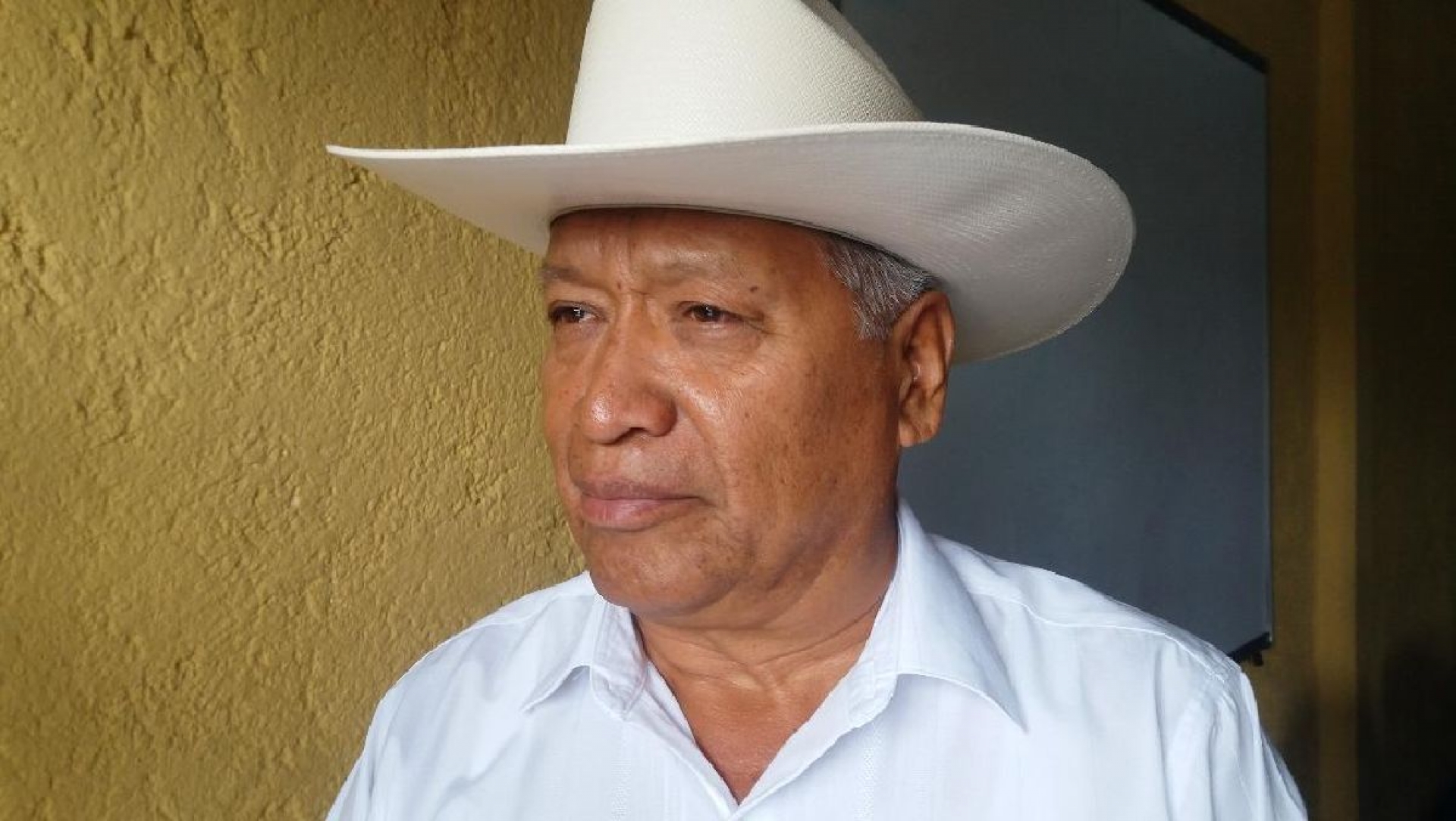 Propone alcalde de Cuautla mesa de trabajo para abordar la concesión del alumbrado público
