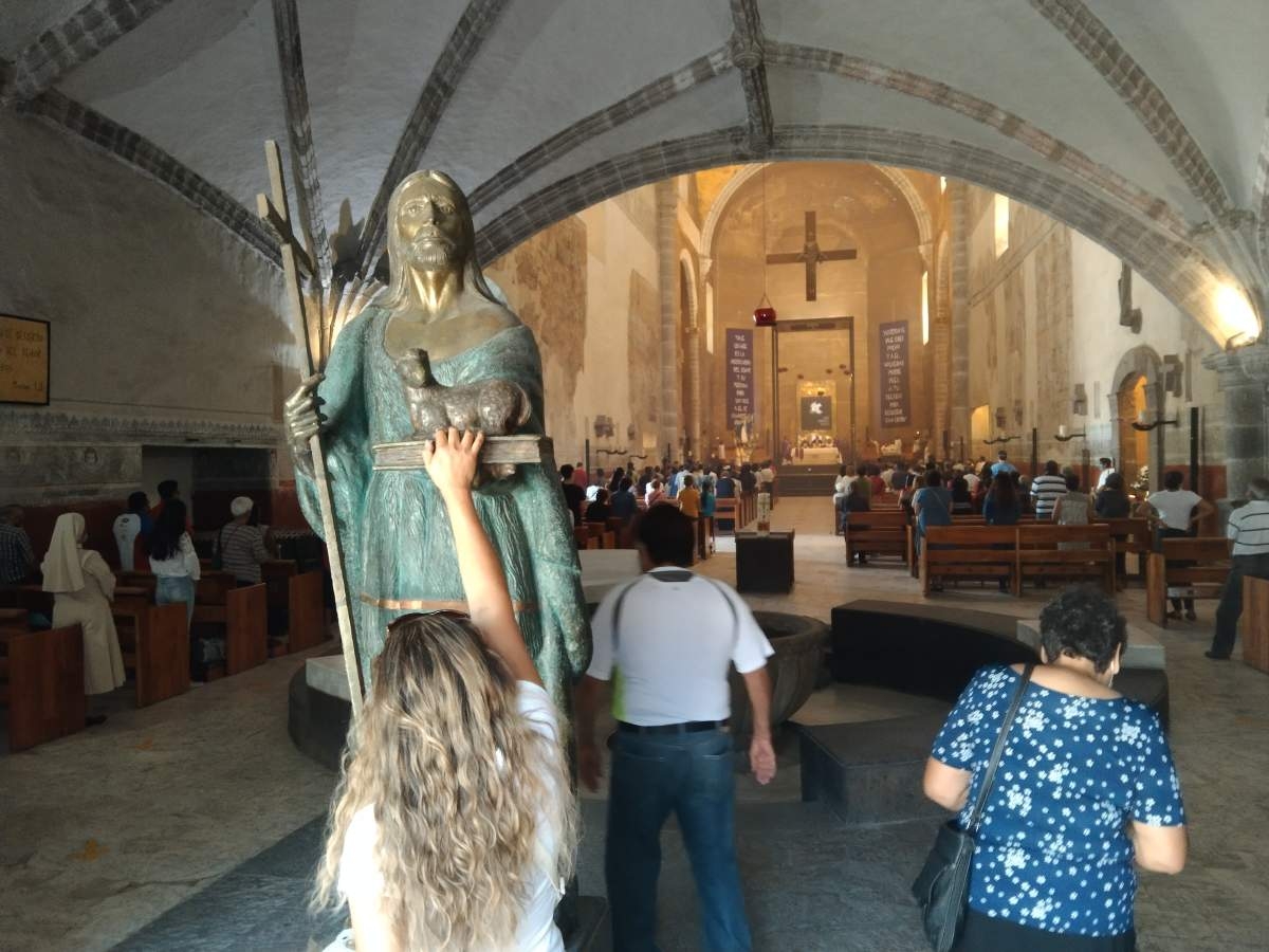 Los ritos de semana santa serán presenciales