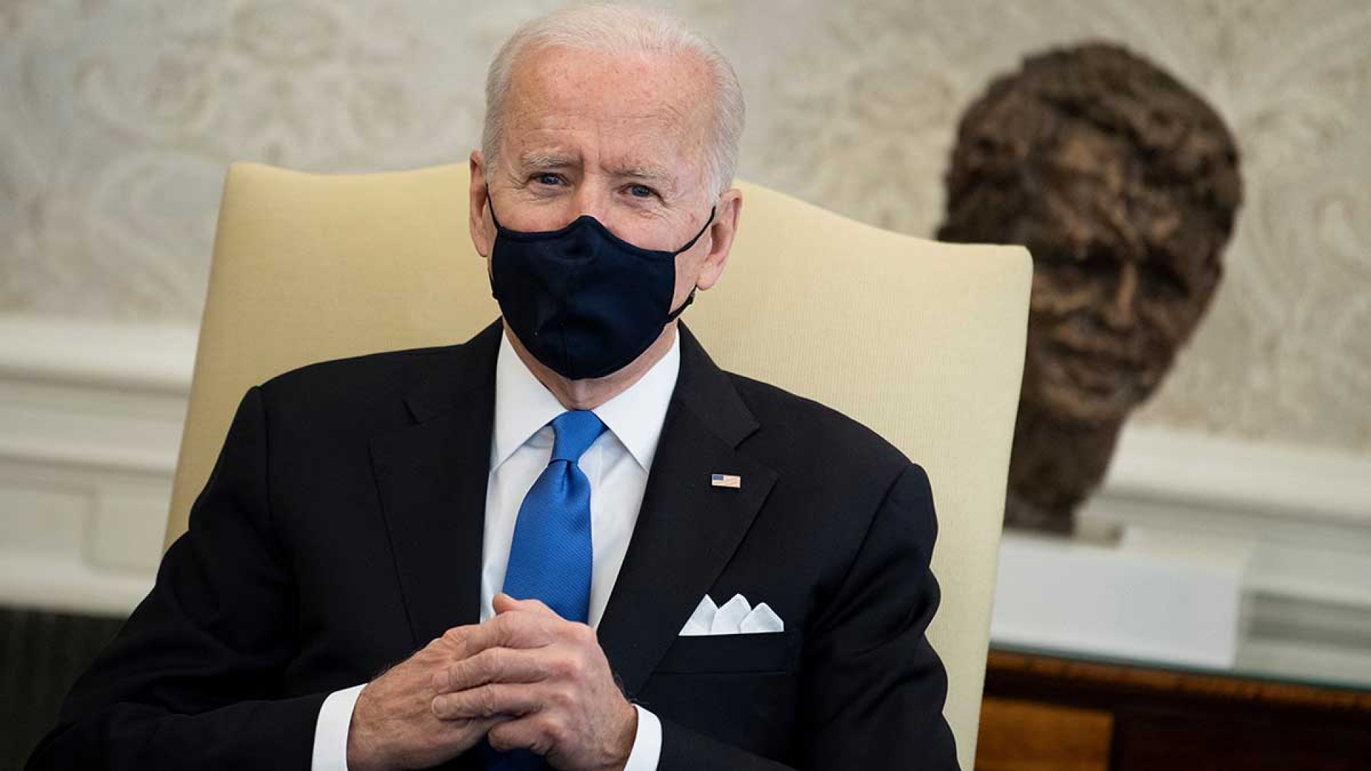 Joe Biden calificó de “neardentales” a los que no usan cubrebocas