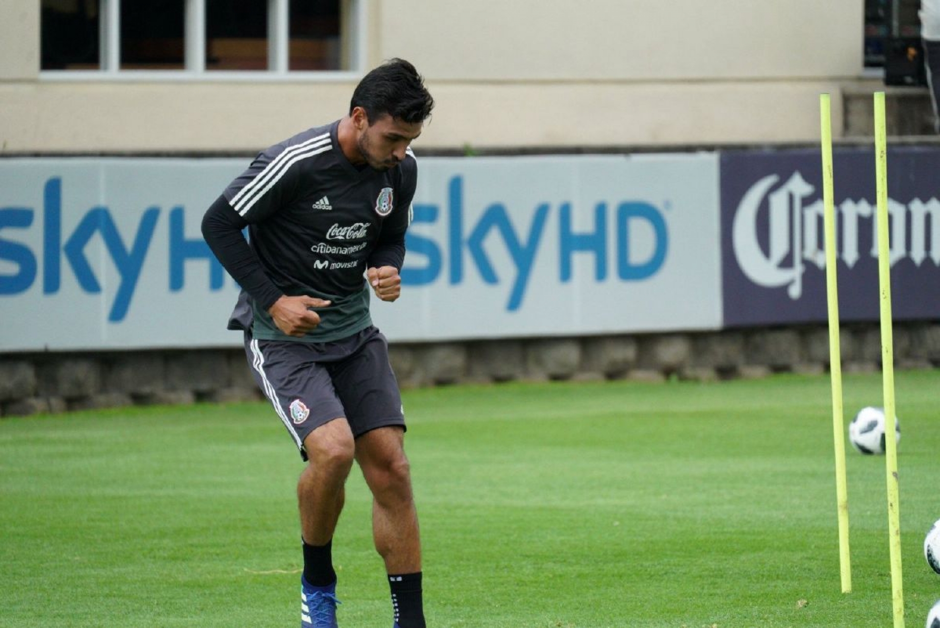 Oswaldo Alanís no entra en planes del Getafe