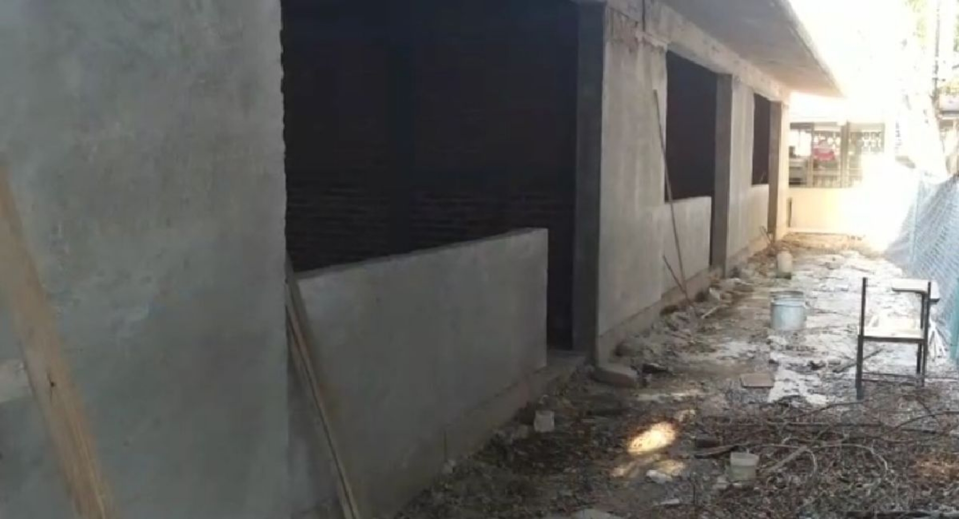 Inconclusa, la reconstrucción de la primaria del barrio de Tlayehualco