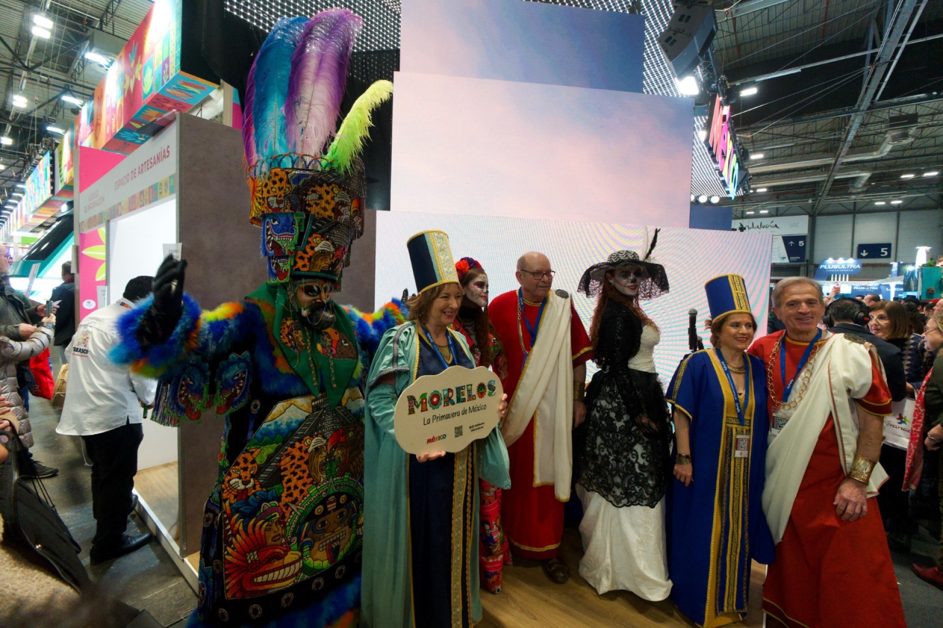 Presenta Morelos 'La Voz de la Catrina' en el Pabellón de México durante Fitur Madrid 2026