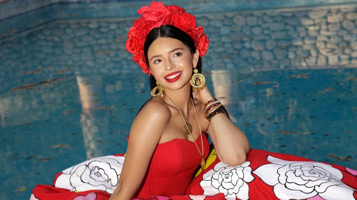 Ángela Aguilar aconseja a sus fans no tener novio: 'Niñas no tengan novio'