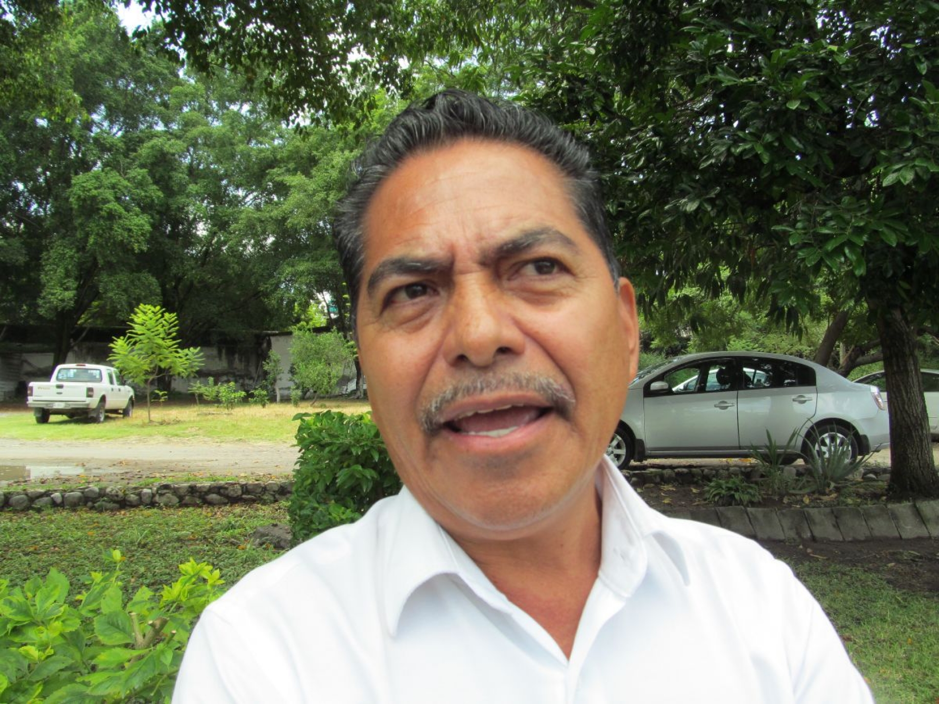 Piden a becarios denunciar posibles extorsiones