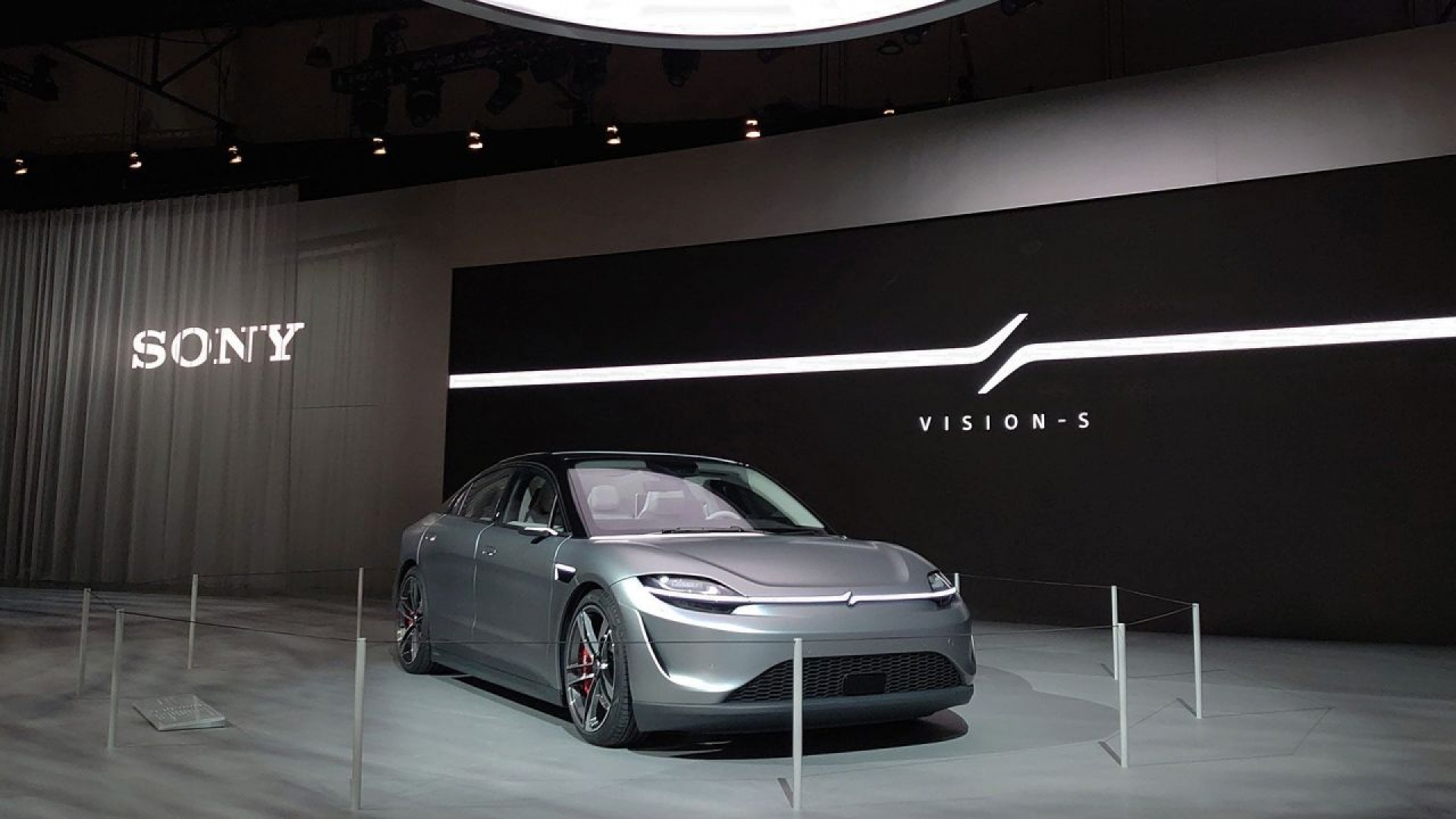 Sony presenta su primer auto eléctrico: Vision-S