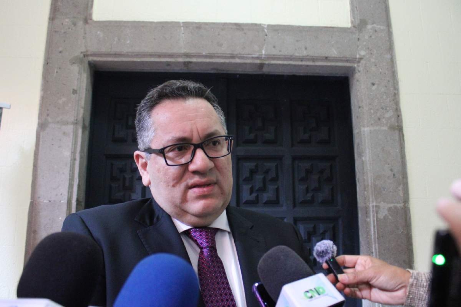 Anuncian programa para regularizar viviendas