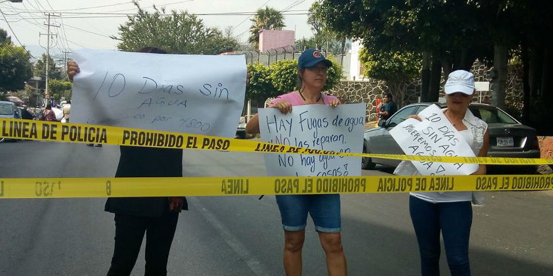 Protestan vecinos de la colonia Maravillas por la falta de agua potable