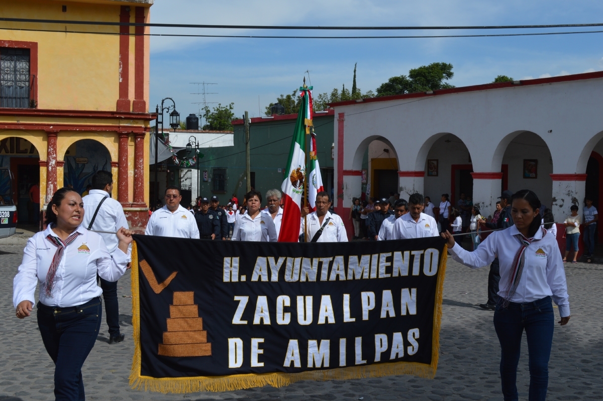 Con un gran ambiente familiar se festejó el inicio de la lucha de independencia en Zacualpan de Amilpas