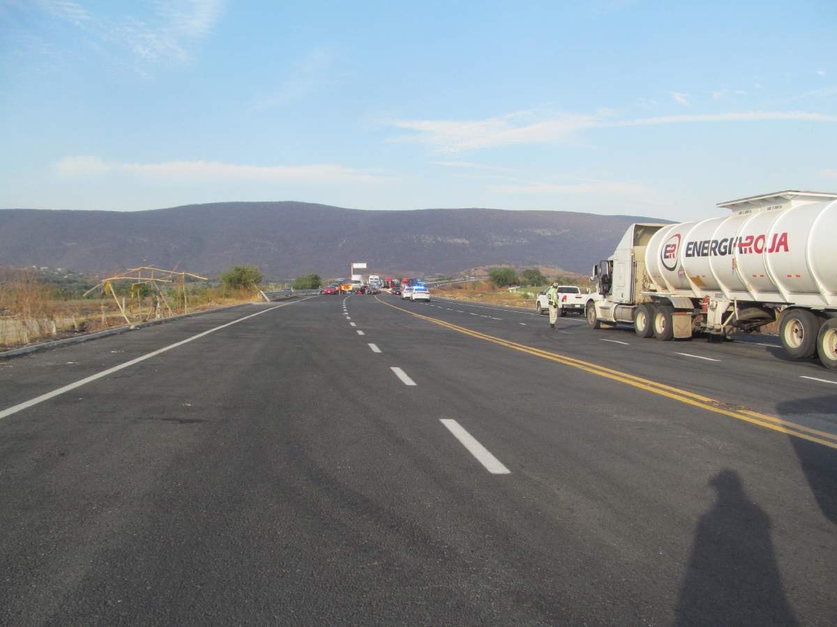 Sin acuerdos, damnificados por la expropiación de tierras para la autopista Siglo XXI