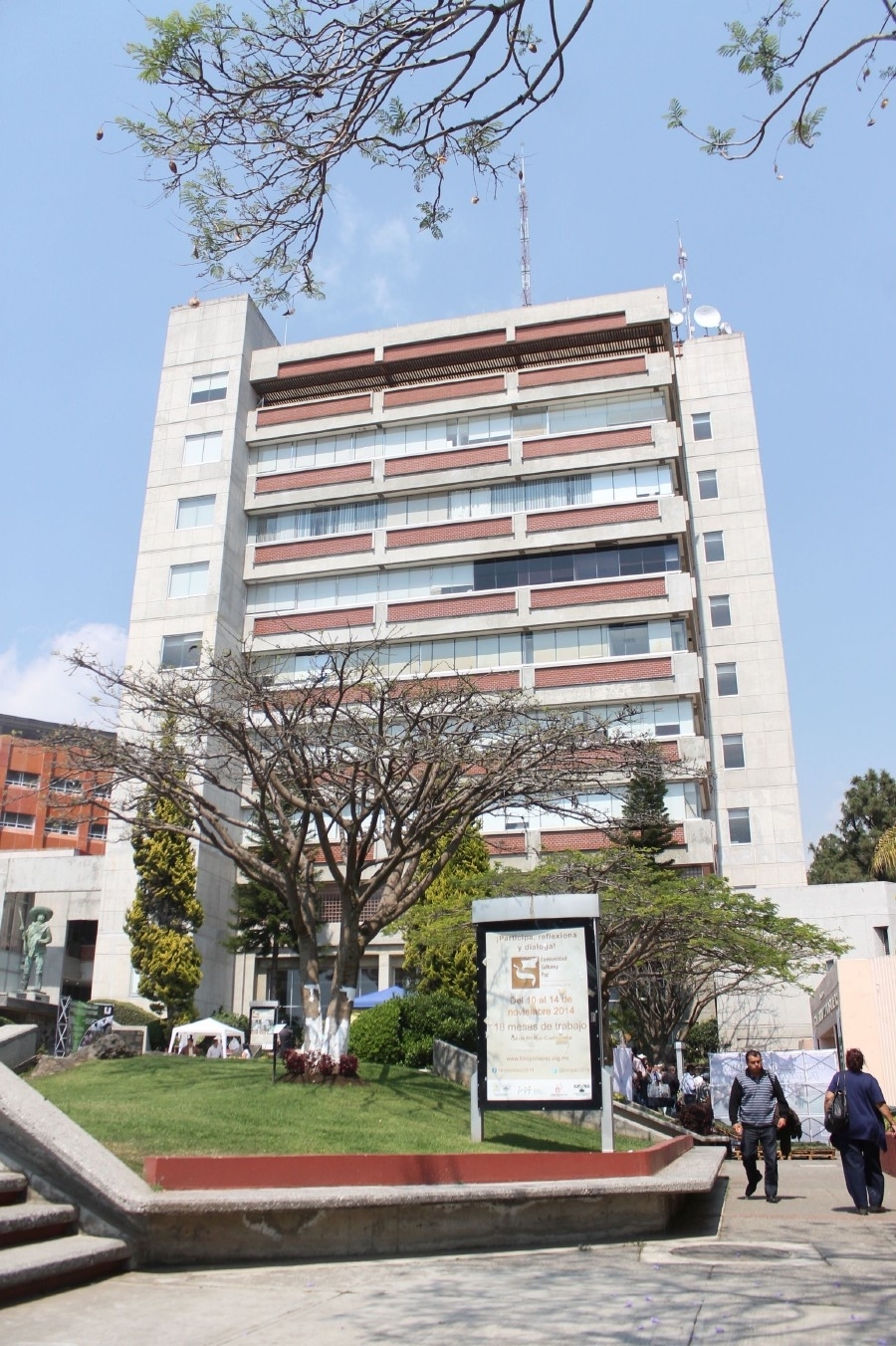 La UAEM aprobó nombre para auditorio del CIQ
