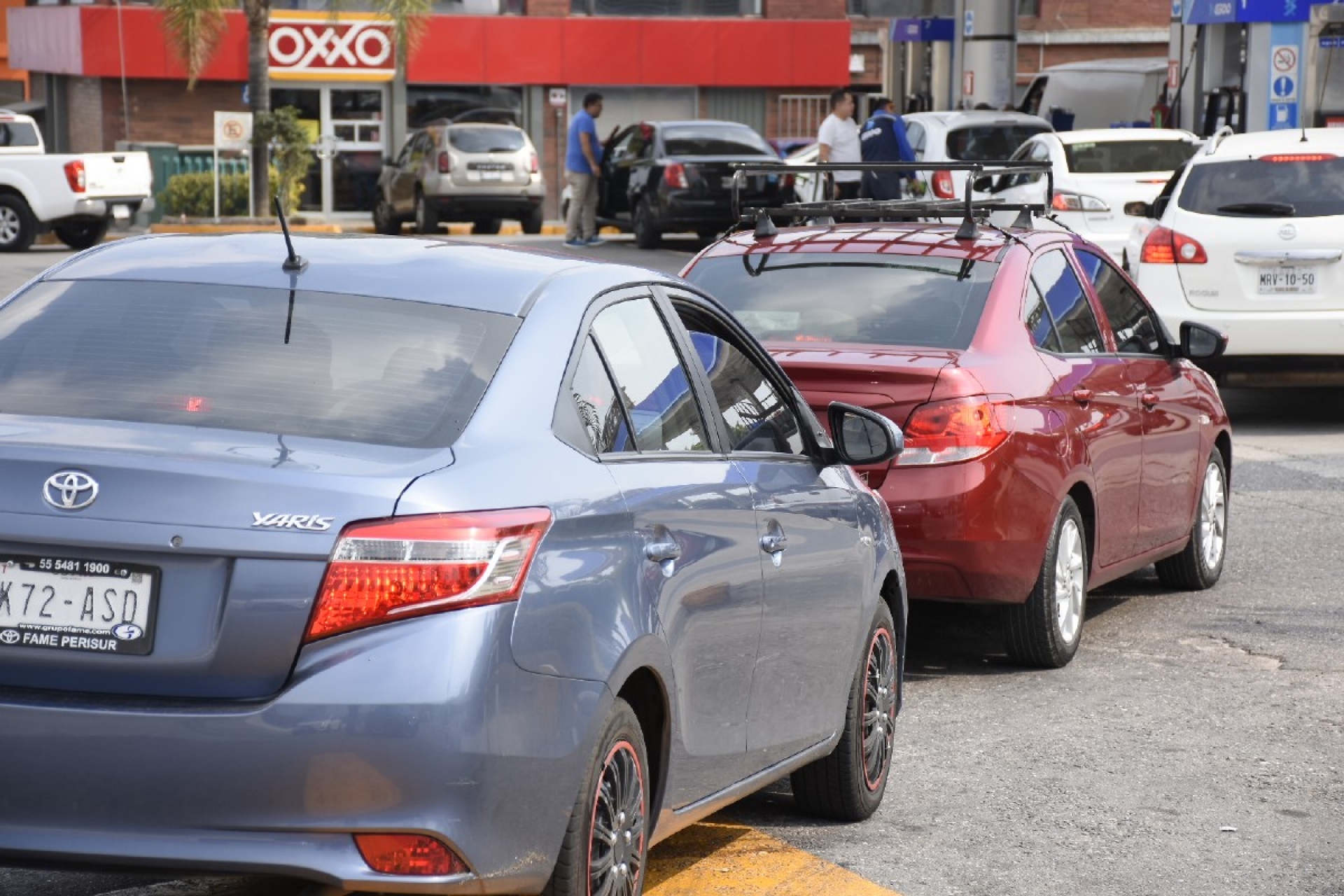 Transportistas, preocupados por desabasto de gasolina
