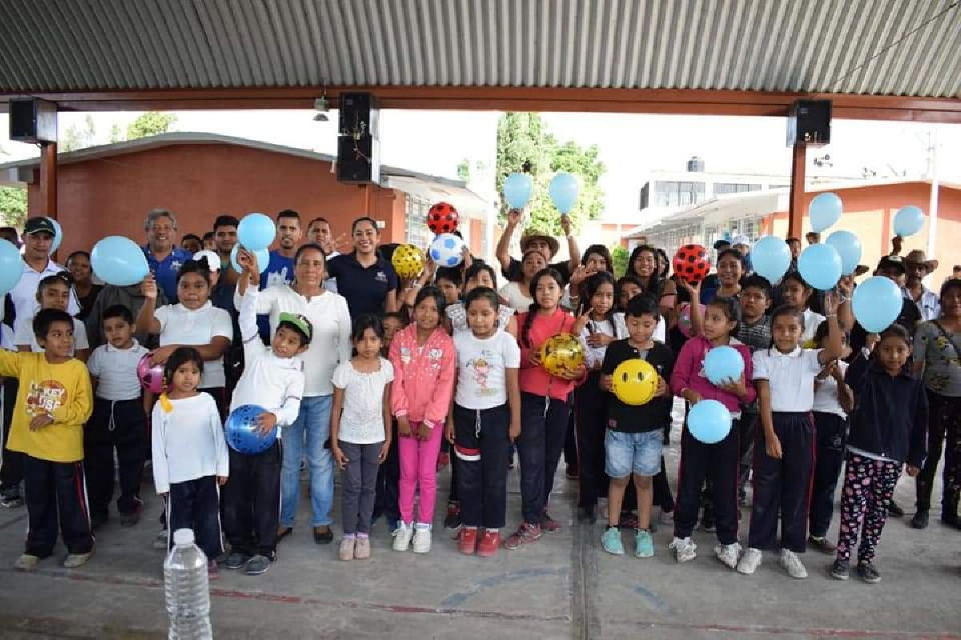 Efectúan la “Caminata Familiar y de Activación Física” en Yecapixtla
