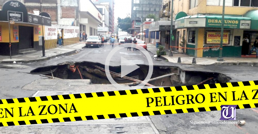 Se abre socavón en colonia Centro de la CDMX, acordonan la zona