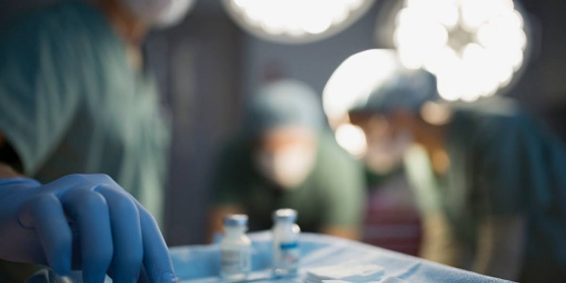 Especialistas del IMSS retiran con éxito tumor del rostro de una niña
