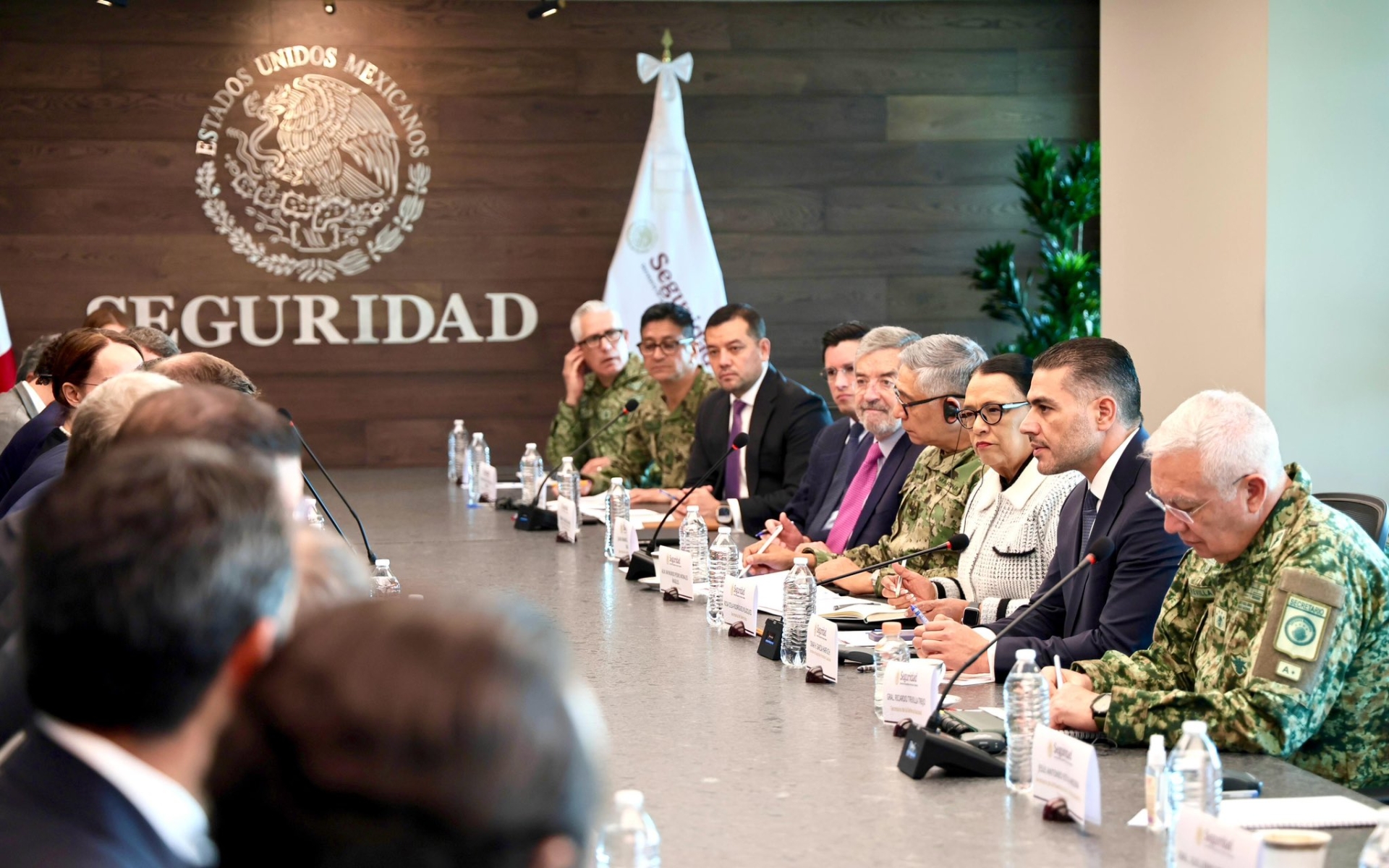 Gobierno de México y FIFA coordinan seguridad para Copa del Mundo 2026
