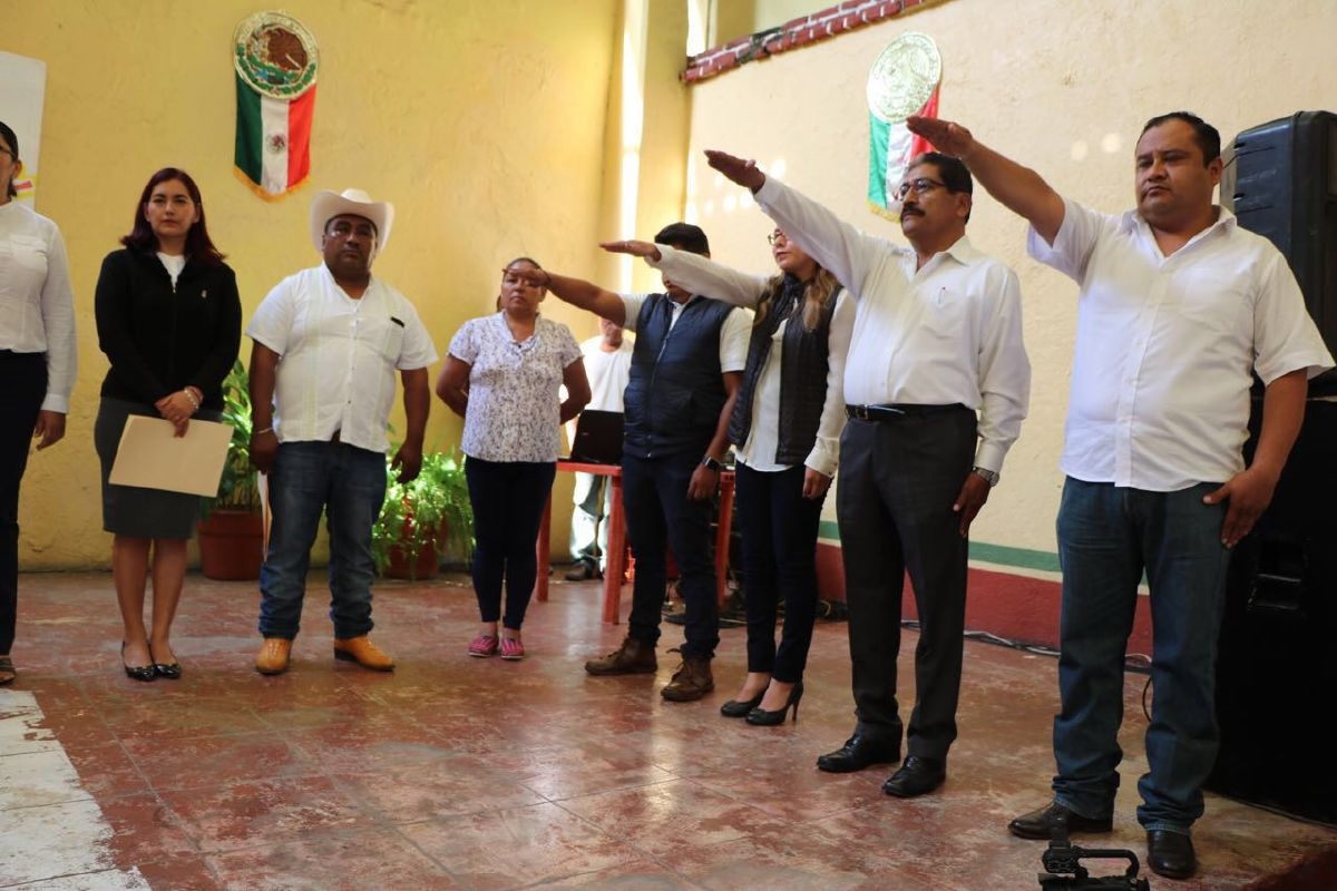 Edil de Tlaltizapán hace cambios en su gobierno pero sólo de cargos