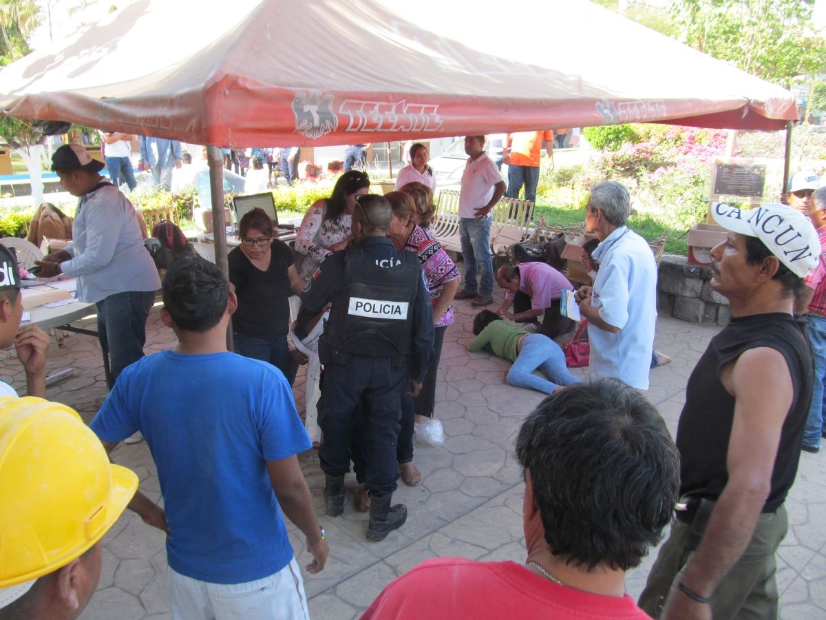 Indignación en Jojutla por crimen en carpa del Fonden