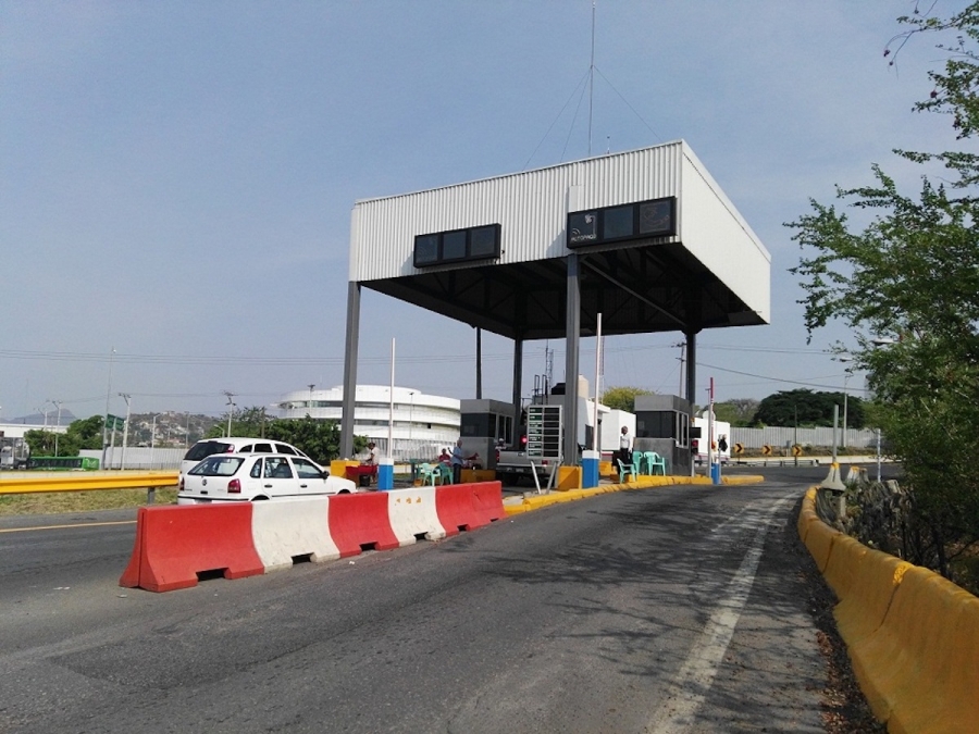 Cumplen semanas de protesta contra cobros en casetas de peaje