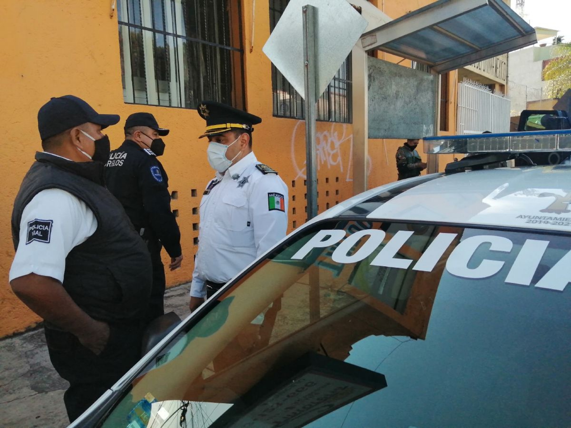 Más del 60% de policías municipales, en riesgo de cese