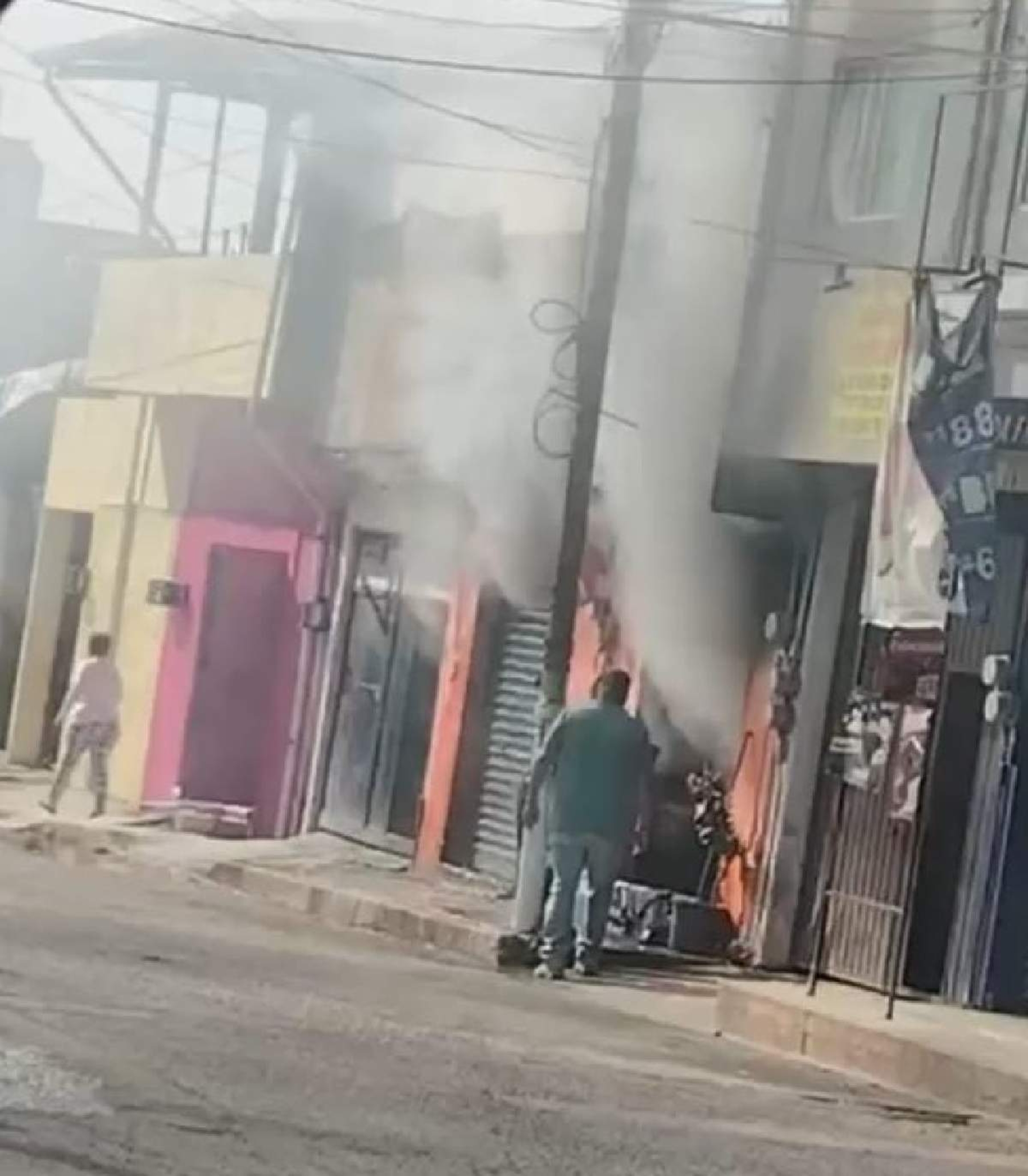 Se registra incendio en cocina económica